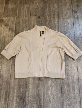 New Knits Co. Womens Cardigan Crop Size M Beige Open Front Short Sleeve Ring